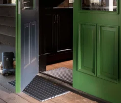 Clearance Bürstenmatte Avanti Brush 60 x 40 cm schwarz Fußmatten