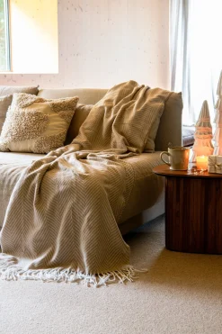 Discount Dutch Decor Plaid Josefien beige 140 x 180 cm Decken & Plaids