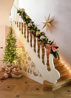 Clearance Everlands Künstlicher Weihnachtsbaum Alpbach mit 220 warmweißen Lichtern D 75 H 210 cm Künstliche Weihnachtsbäume
