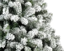 Clearance Everlands künstlicher Weihnachtsbaum Imperial Pine mit Schnee D 147 H 240 cm Künstliche Weihnachtsbäume