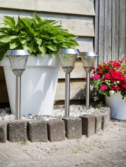 Hot Luxform Lighting Solar Stehlampe outdoor Mizar RVS 18,1 x 18,1 x 45,8 cm Solar Gartenleuchten|Gartenlaternen & -Stehleuchten