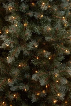 Outlet Triumph Tree künstlicher Weihnachtsbaum Wyoming blau mit 384 Lampen warmweiß D 145 H 215 cm Künstliche Weihnachtsbäume