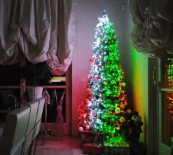 Outlet Twinkly Lichterkette mit App 105 LEDs bunt 13 m Weihnachtsbaumbeleuchtung