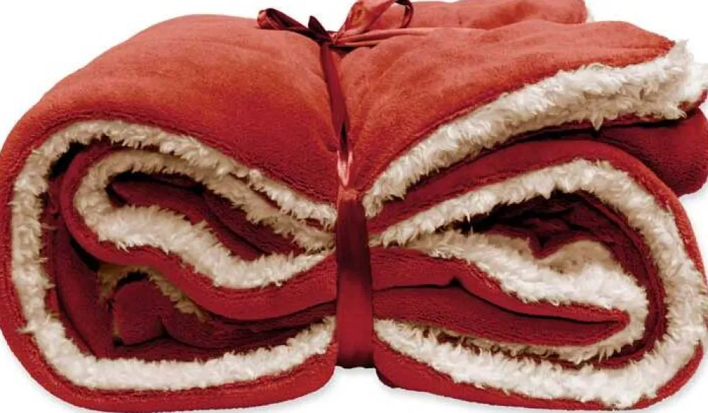 Online Unique Living Decke Lars hellrot 150 x 200 cm Decken & Plaids