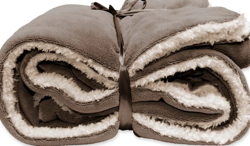 Clearance Unique Living Decke Lars taupe 150 x 200 cm Decken & Plaids