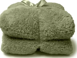 New Unique Living Decke Teddy hellgrün 150 x 200 cm Decken & Plaids